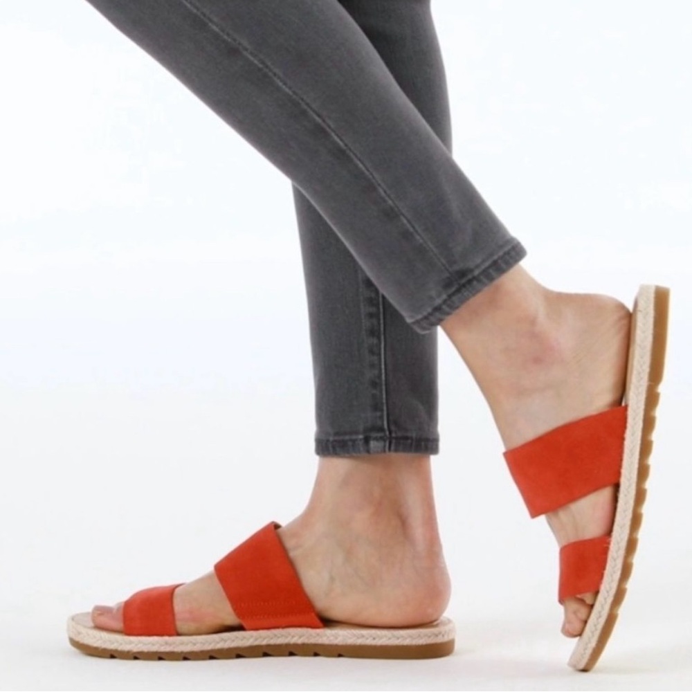 Sorel Women's Bright Red Ella ll Slide Sandals